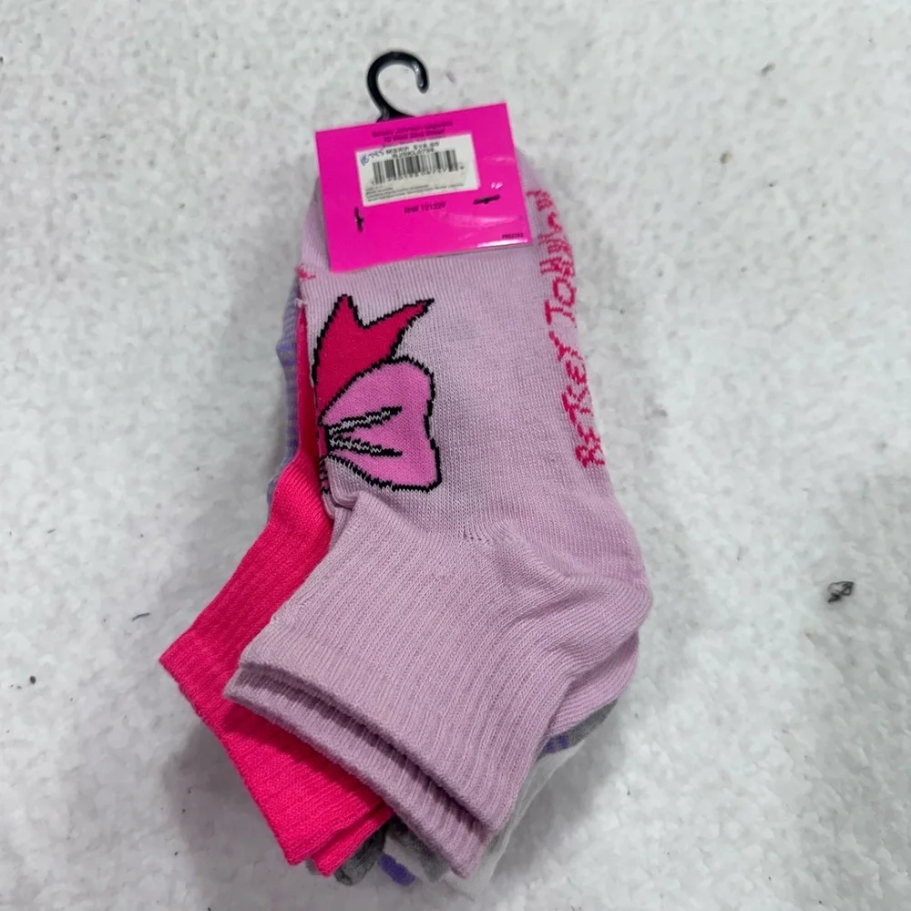 Betsey Johnson Socks